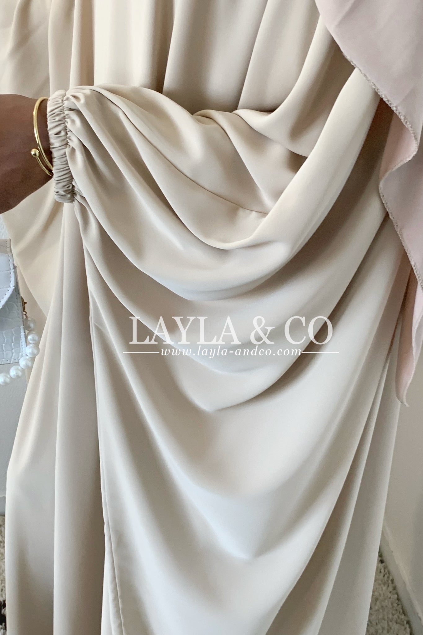 Abaya papillon poignets élastique soie de médine (+couleurs)